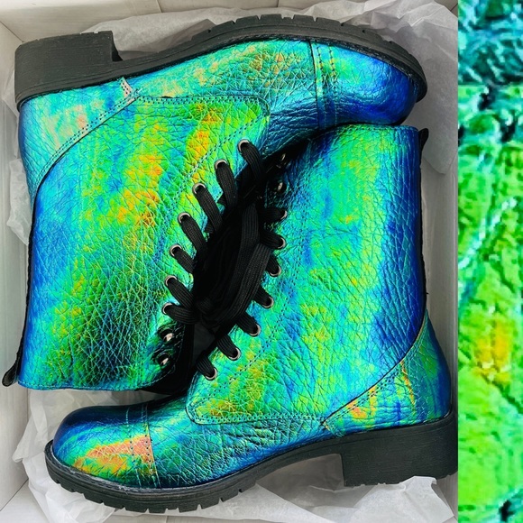 N.Y.L.A. New Sold-Out MERMAID TEARS Oil Slick COMBAT Style Dolls Kill BOOTS Sz 6 - Picture 3 of 6